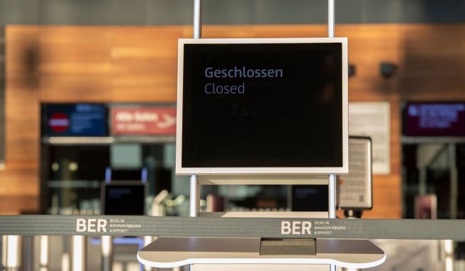 Welche Rechte Reisende haben  Sicherheitsleute an acht Flughäfen im Warnstreik