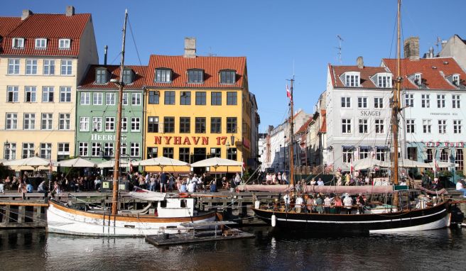 Epidemie unter Kontrolle  Ohne Corona-Maßnahmen: Dänemark kehrt zur Normalität zurück
