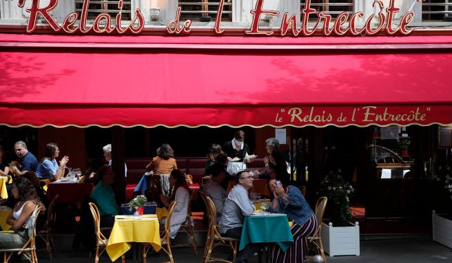 Corona-Lockerungen  Frankreich: Bald fast keine Zutrittsbeschränkungen mehr