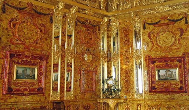 Bernsteinzimmer im Katharinenpalast von Zarskoye Selo, St. Petersburg, Russland