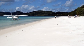 Acht Kilometer feinster Sand: Whitehaven Beach wird als der weißeste Sandstrand der Welt vermarktet.