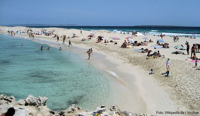 Formentera-Reise  Traumhafte Badebuchten mit schneeweißem Sand