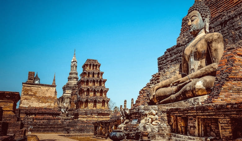 Ein Foto dieser Buddha-Statue in Thailand ist in Ordnung – doch anderswo können vermeintlich harmlose Bilder Probleme machen