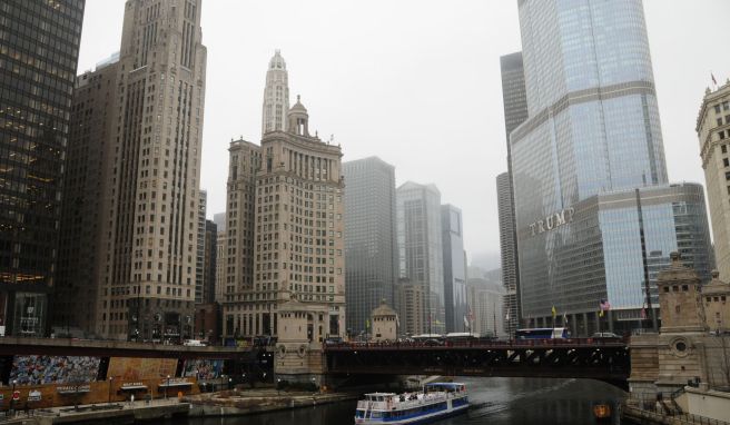 Blick auf die Hochhäuser von Chicago: Die Stadt am Michigansee ist Start- und Endpunkt des «California Zephyr».