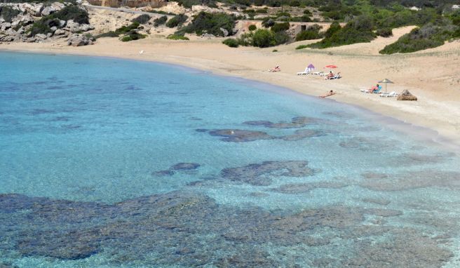 Je weiter man auf der Halbinsel Karpas nach Osten vordringt, desto einsamer werden die Strände. Bekannt ist vor allem der «Golden Beach».