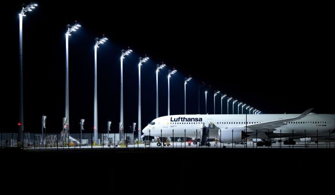 Pilotenstreik bei Lufthansa: Streiks können zahlreiche Flugausfälle und Verspätungen verursachen. Pilotenstreik bei Lufthansa: Streiks können zahlreiche Flugausfälle und Verspätungen verursachen.