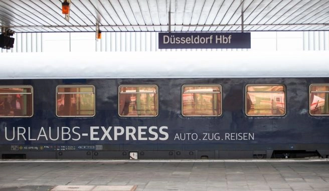 Entspannter mit dem Auto reisen - auf der Schiene Autozüge