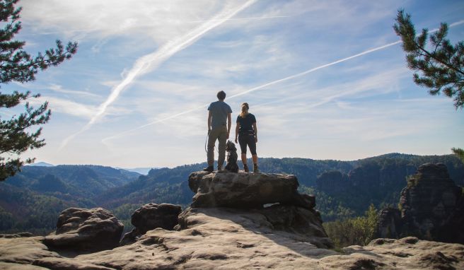 Schöner Aussichtspunkt am Malerweg: die Goldsteinaussicht in der Sächsischen Schweiz.