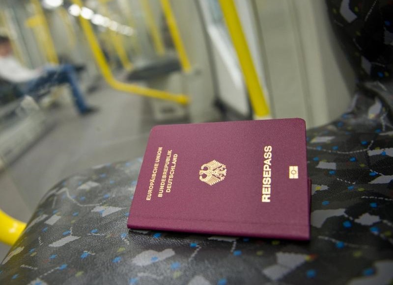 REISE & PREISE weitere Infos zu Reisefreiheit: Deutschland hat den wertvollsten Pass der ...